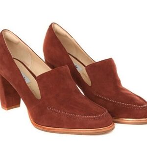 Clarks Ellis Mabel Oxford Loaded suede heel slip on size 8.5
